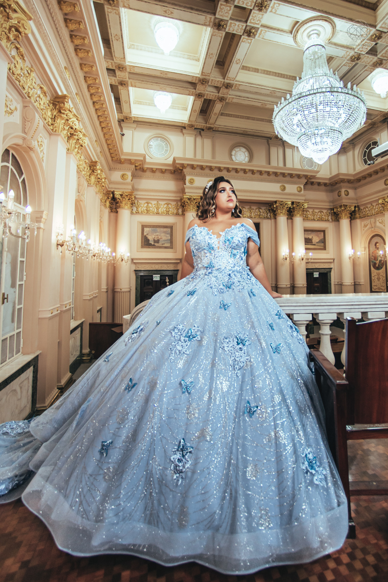 aniversaio de 15 anos  ensaio teensession vestido de cinderela e festa tematica organizada por Danilo Monteiro eventos e fotografada pela fotografa premiada Nayara Andrade fotografia fotos artisticas do 15zao da Duda