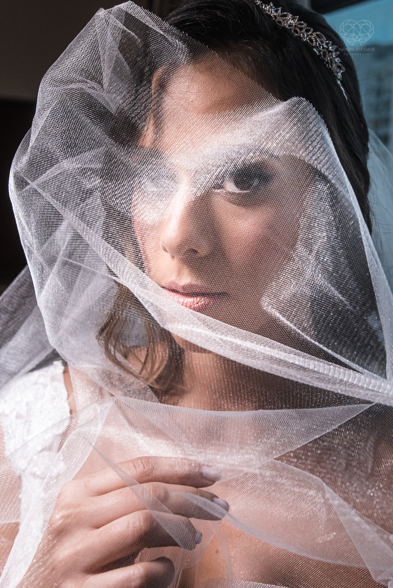 casamento rustico no campo com noiva romantica e noivo militar  make up por Samah e vestido princesa e noivo de farda decoraçao boho chic fotografia pela fotografa premiada nayara andrade inspiracao de casamento no campo making of noiva