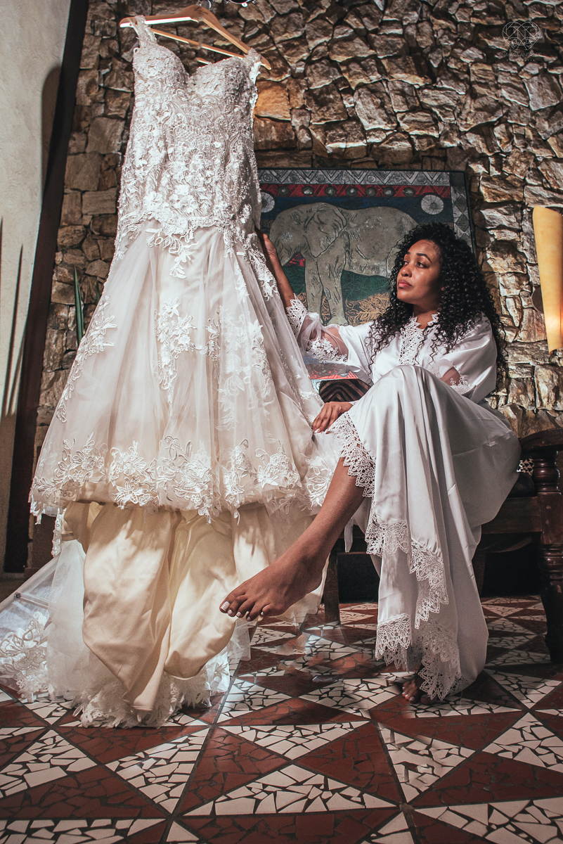 fotografia de casamento no buffet afrikan house em sao paulo. Casamento de dia noiva negra inspiraçao africana fotografa nayara andrade premiada mundialmente com fotos artisticas e emocionantes para casamento