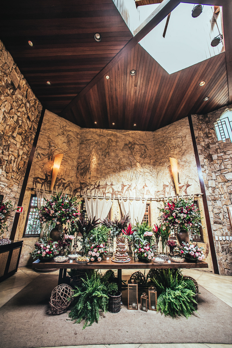 fotografia de casamento no buffet afrikan house em sao paulo. Casamento de dia noiva negra inspiraçao africana fotografa nayara andrade premiada mundialmente com fotos artisticas e emocionantes para casamento