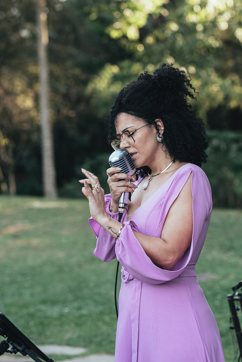 fotografia de casamento no buffet afrikan house em sao paulo. Casamento de dia noiva negra inspiraçao africana fotografa nayara andrade premiada mundialmente com fotos artisticas e emocionantes para casamento fotos making of noiva negra