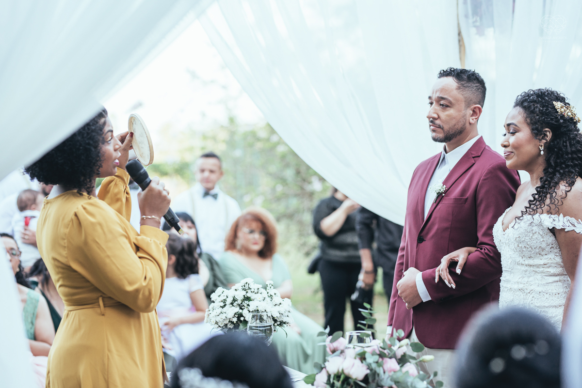 fotografia de casamento no buffet afrikan house em sao paulo. Casamento de dia noiva negra inspiraçao africana fotografa nayara andrade premiada mundialmente com fotos artisticas e emocionantes para casamento fotos cerimonia no campo