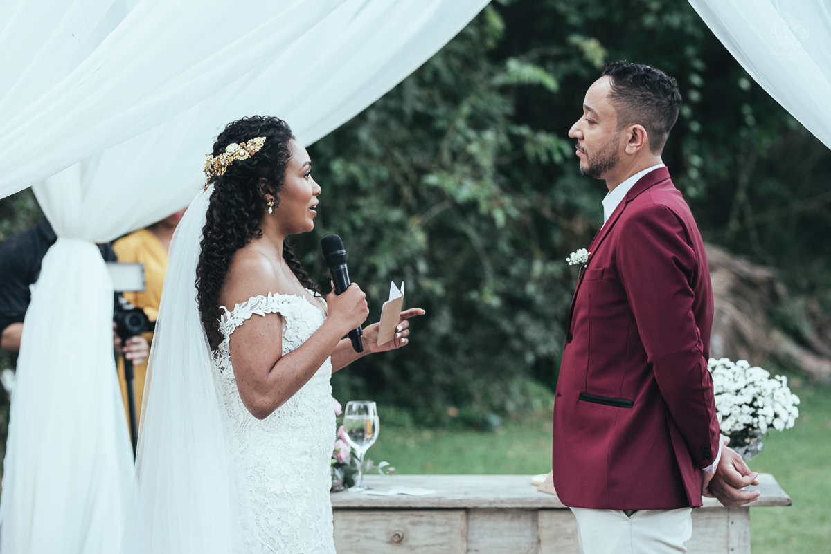 fotografia de casamento no buffet afrikan house em sao paulo. Casamento de dia noiva negra inspiraçao africana fotografa nayara andrade premiada mundialmente com fotos artisticas e emocionantes para casamento fotos making of noiva negra