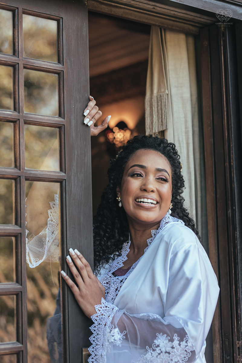 fotografia de casamento no buffet afrikan house em sao paulo. Casamento de dia noiva negra inspiraçao africana fotografa nayara andrade premiada mundialmente com fotos artisticas e emocionantes para casamento