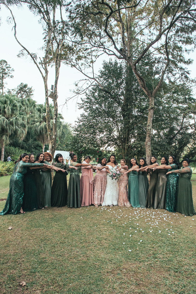 fotografia de casamento no buffet afrikan house em sao paulo. Casamento de dia noiva negra inspiraçao africana fotografa nayara andrade premiada mundialmente com fotos artisticas e emocionantes para casamento fotos cerimonia no campo
