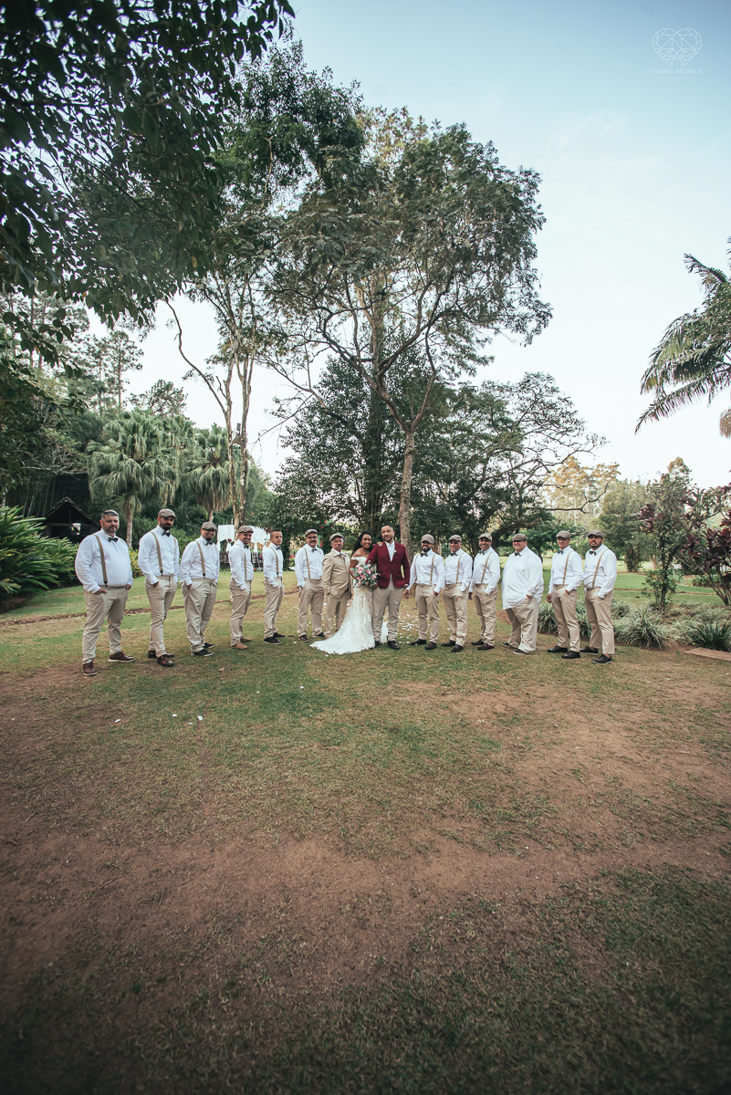 fotografia de casamento no buffet afrikan house em sao paulo. Casamento de dia noiva negra inspiraçao africana fotografa nayara andrade premiada mundialmente com fotos artisticas e emocionantes para casamento fotos cerimonia no campo