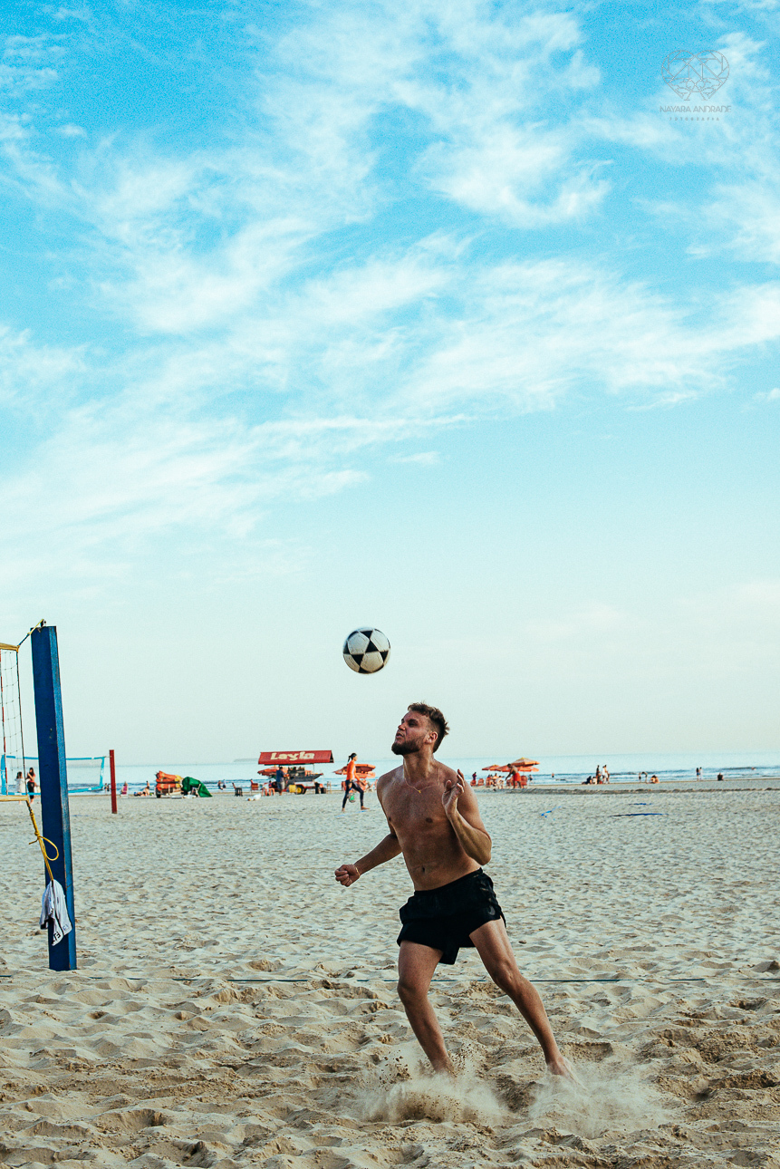 fotografia documental de ruas pela fotografa premiada nayara andrade  nas ruas de santos, artistas de rua street  documentario fotografia de rua 