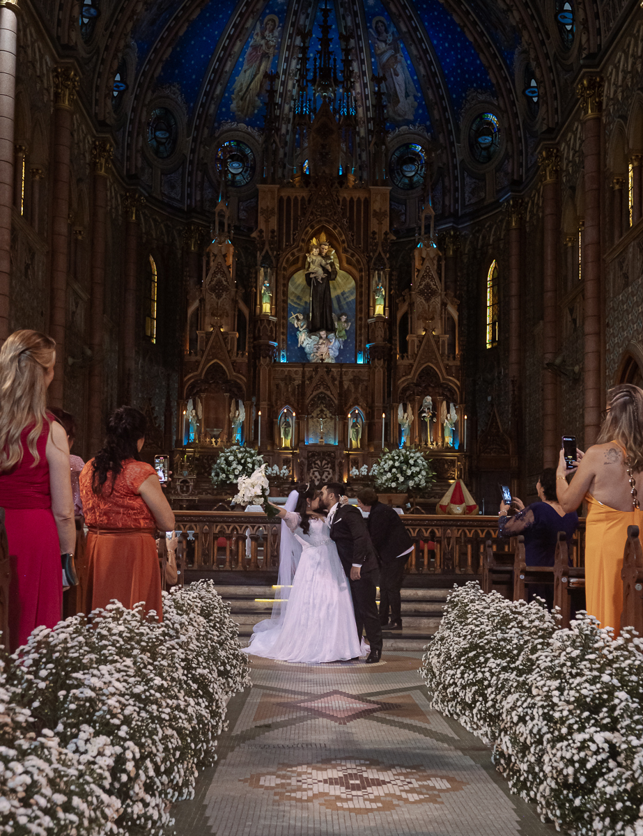casamento em santos na igreja do embare assessoria vanessa martini  buffet  odilinha e fotografia artisticas nayara andrade fotografa especializada em casamentos . Casamento catolico emocionante em santos fotografia inspiraçao para casamento classico e no