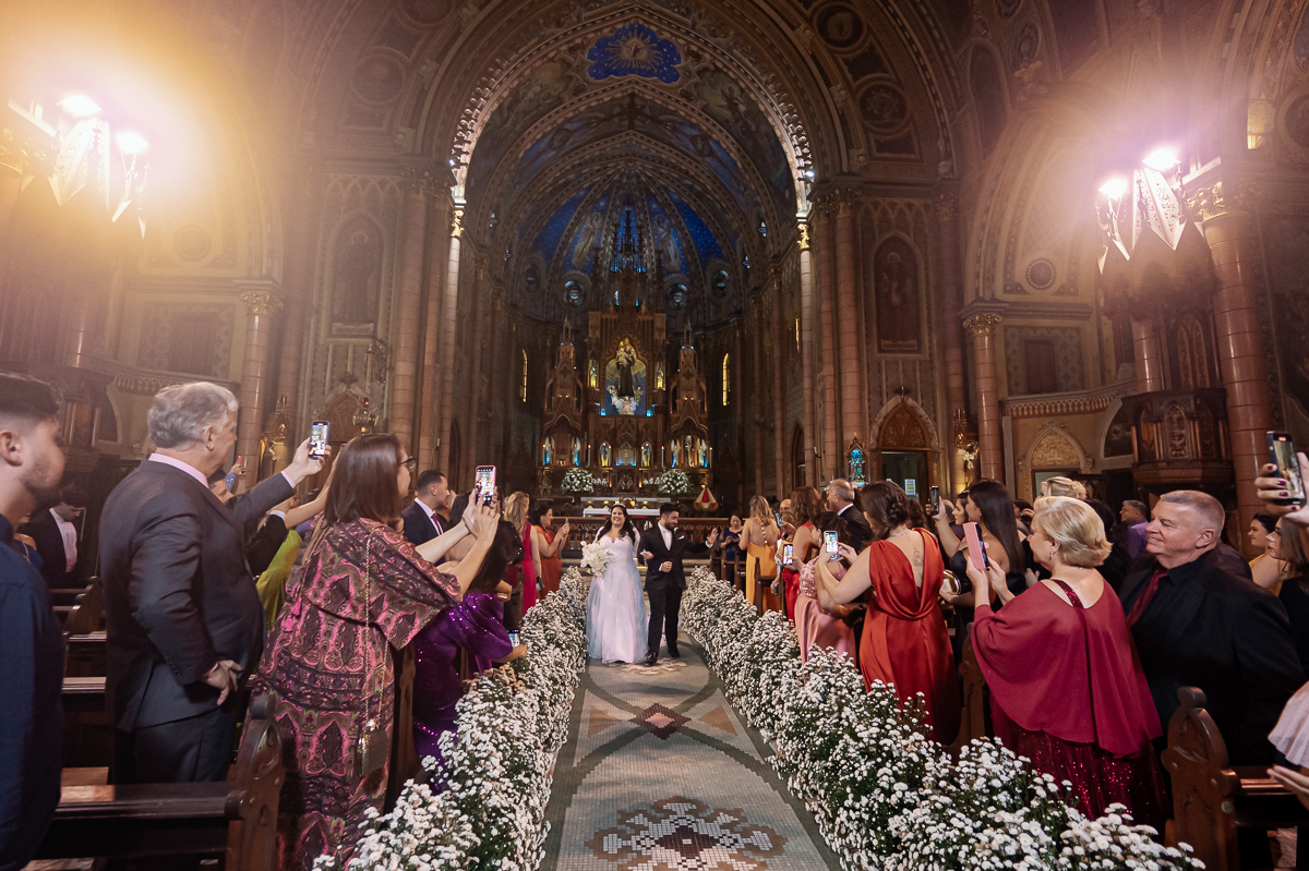 casamento em santos na igreja do embare assessoria vanessa martini  buffet  odilinha e fotografia artisticas nayara andrade fotografa especializada em casamentos . Casamento catolico emocionante em santos fotografia inspiraçao para casamento classico e no