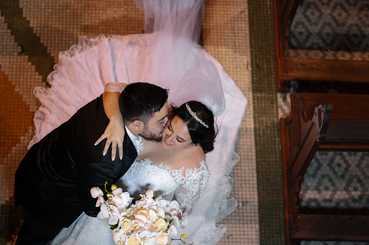 casamento em santos na igreja do embare assessoria vanessa martini  buffet  odilinha e fotografia artisticas nayara andrade fotografa especializada em casamentos . Casamento catolico emocionante em santos fotografia inspiraçao para casamento classico e no