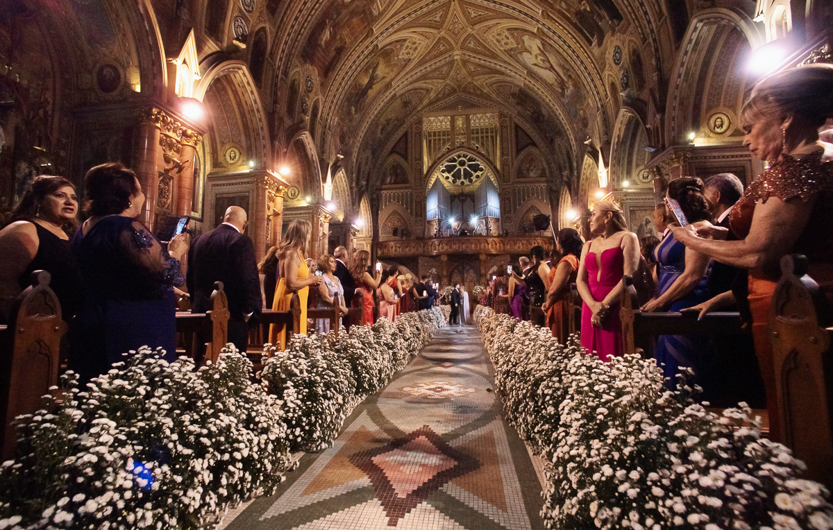 casamento em santos na igreja do embare assessoria vanessa martini  buffet  odilinha e fotografia artisticas nayara andrade fotografa especializada em casamentos . Casamento catolico emocionante em santos fotografia inspiraçao para casamento classico e no