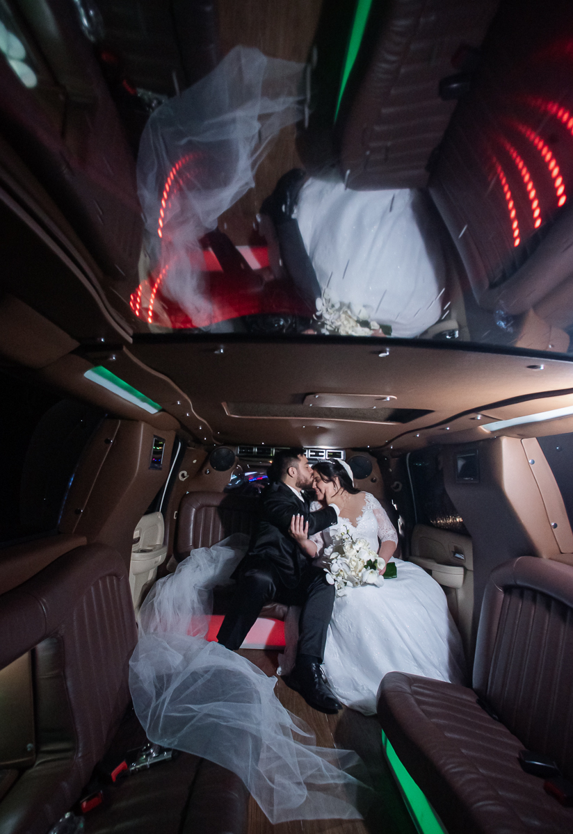 casamento em santos na igreja do embare assessoria vanessa martini  buffet  odilinha e fotografia artisticas nayara andrade fotografa especializada em casamentos . Casamento catolico emocionante em santos foto de casamento na chuva