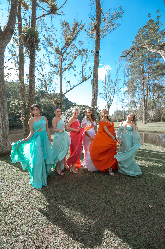 casamento de dia no espaço serra do mar casamento no lago ao ar livre estilo rustico noiva de mantilha fotos artisticas e emonionantes da fotografa premiada nayara andrade fotos espontaneas de casamento inspiração inspiracao 