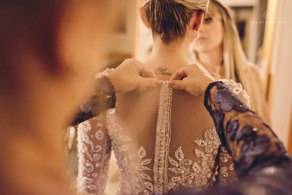 Fotos de casamento de principe e princesa na mansao Isadora Cortez na mooca em Sao Paulo. Lustres, luzes, limosine, decoracao, casal apaixonado e fotos artisticas.