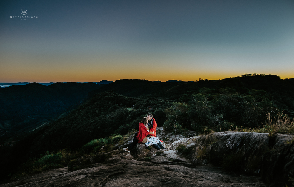 Pre wedding nascer do Sol na montanha em Campos do jordão Nayarandrade Imagiart