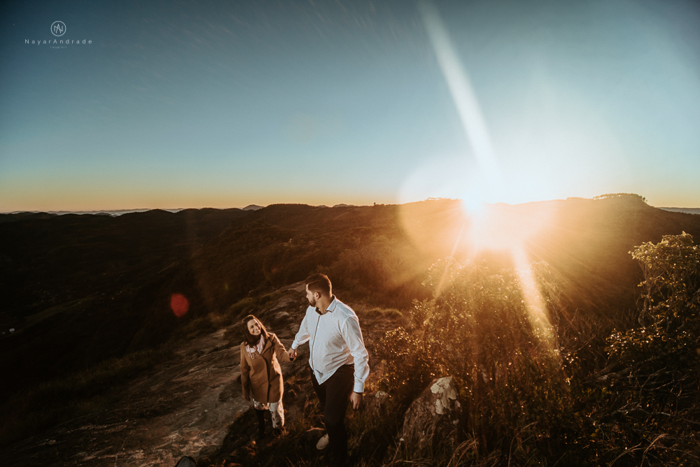 Pre wedding nascer do Sol na montanha em Campos do jordão Nayarandrade Imagiart