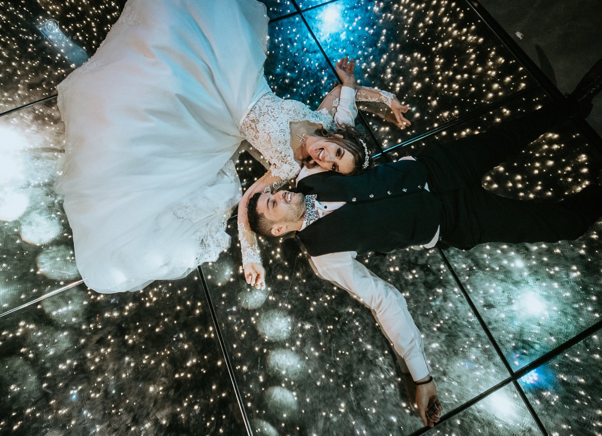 Casamento-espaço-tremendão-pista-paris-impacto-do-som-nayarandrade-imagiart-carla-arruda-buffet-vmb-assessoria-coast-bartender-mariana-assis-santos-maison-amor-em-todo-lado-felicidade-ao-casal