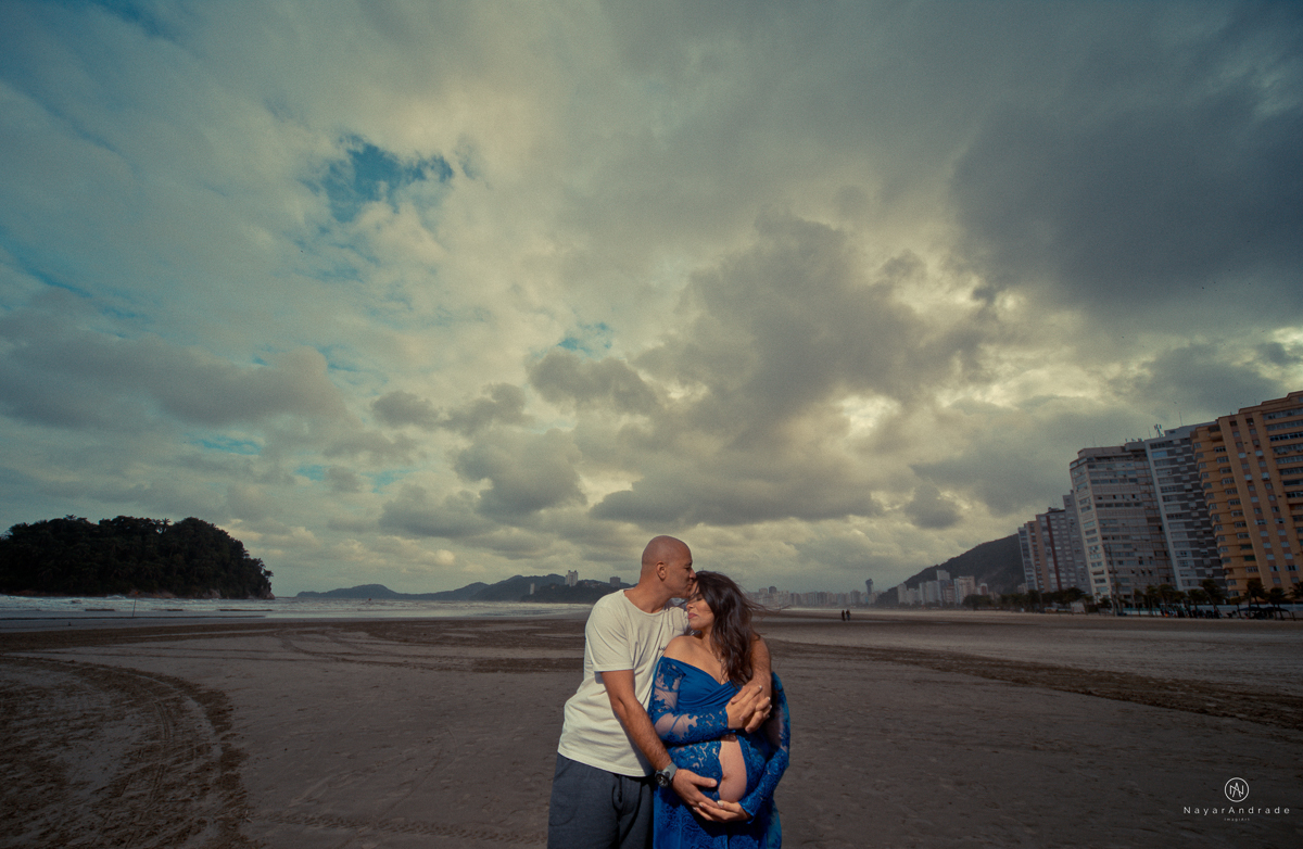 Ensaio-gestante-na-praia-de-santos