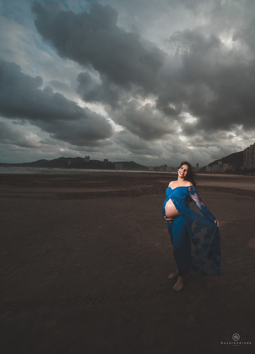 Ensaio-gestante-na-praia-de-santos