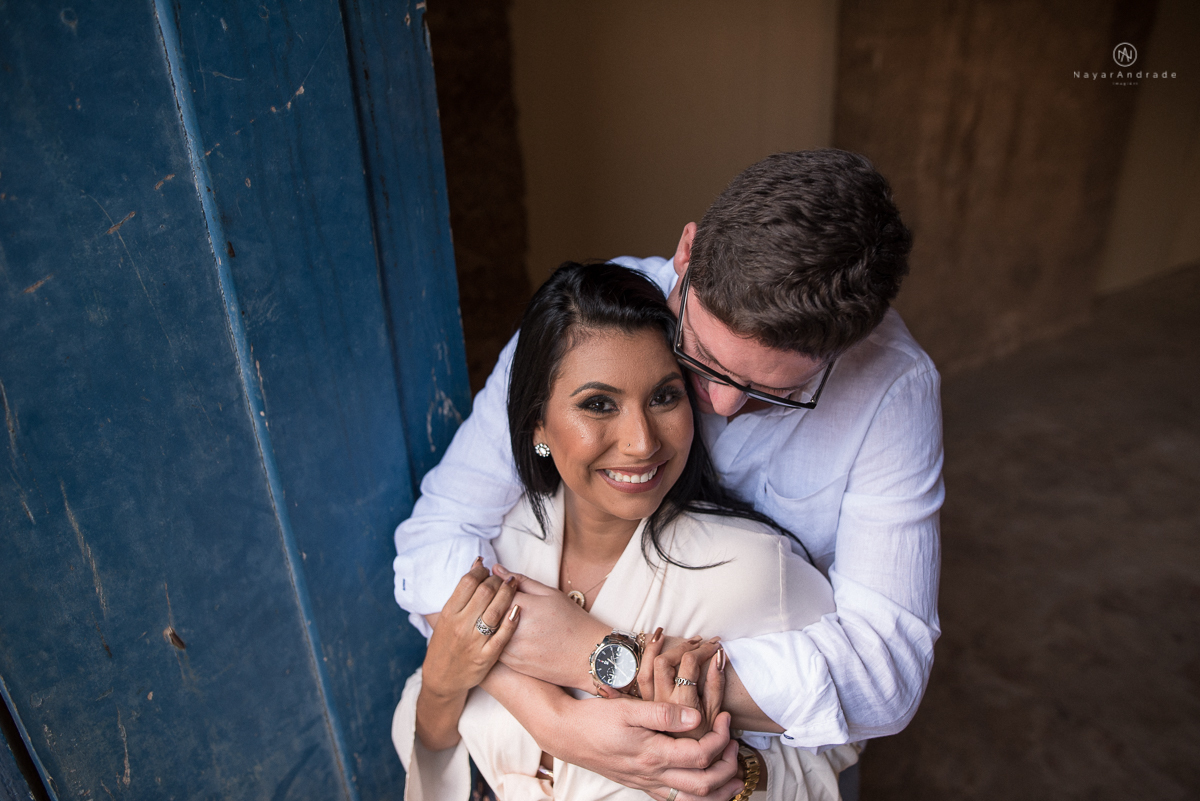 Ensaio-casal-por-do-sol-ao-ar-livre-fazenda-ipanema-sorocaba