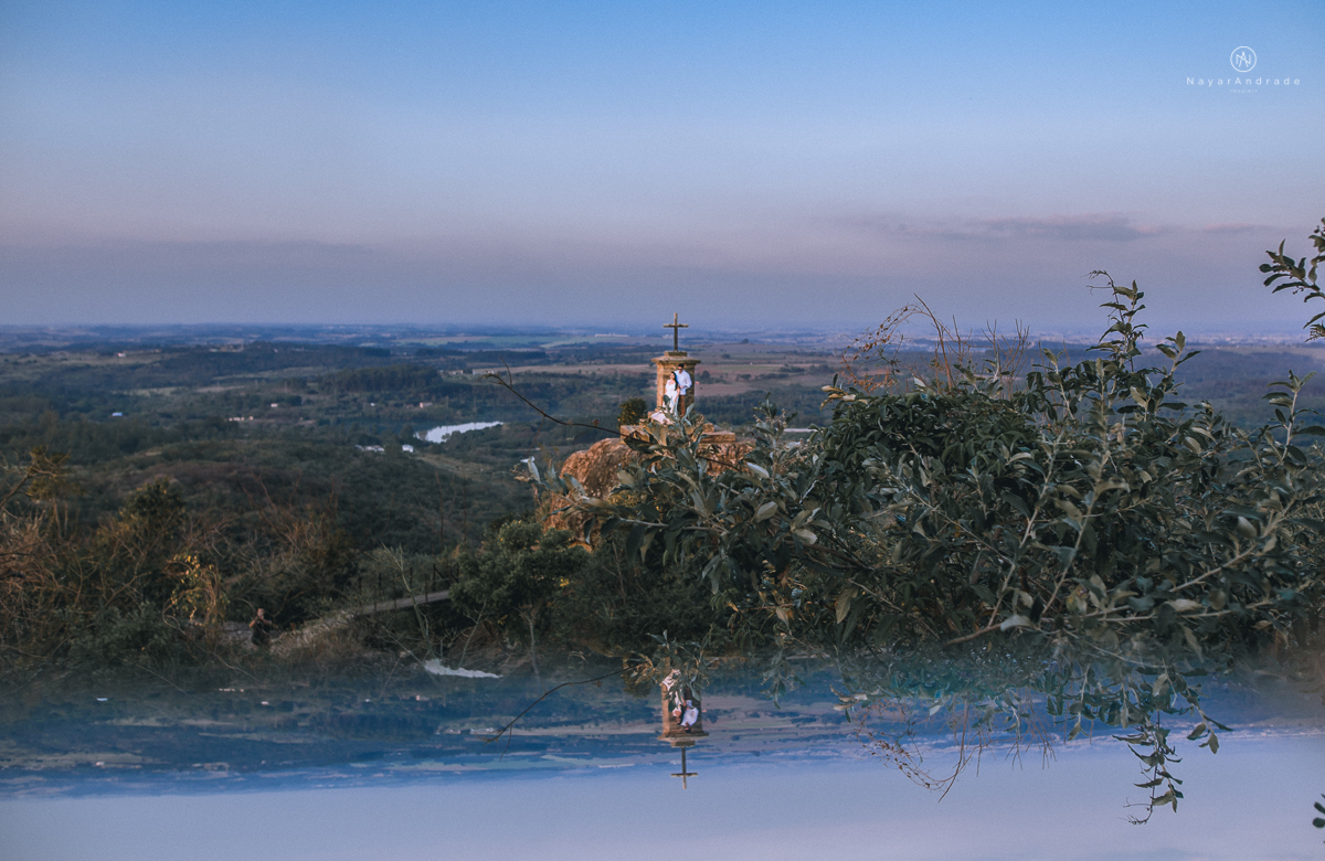 Ensaio-casal-por-do-sol-ao-ar-livre-fazenda-ipanema-sorocaba