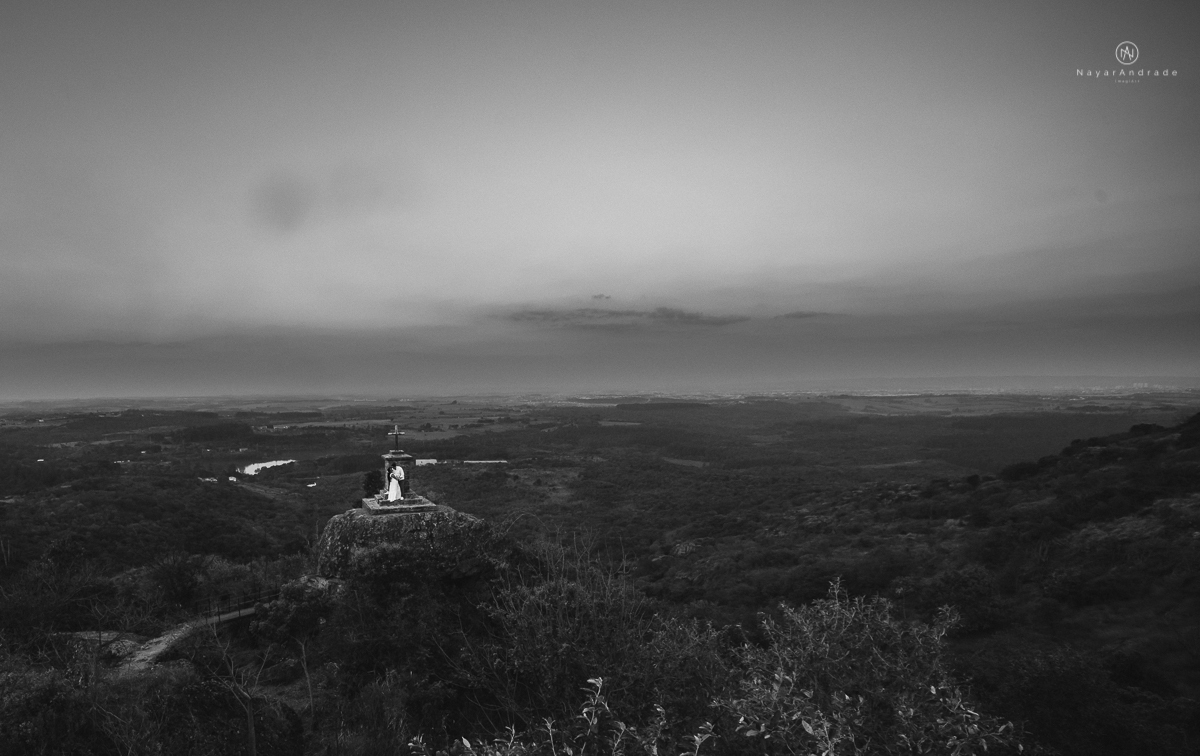 Ensaio-casal-por-do-sol-ao-ar-livre-fazenda-ipanema-sorocaba