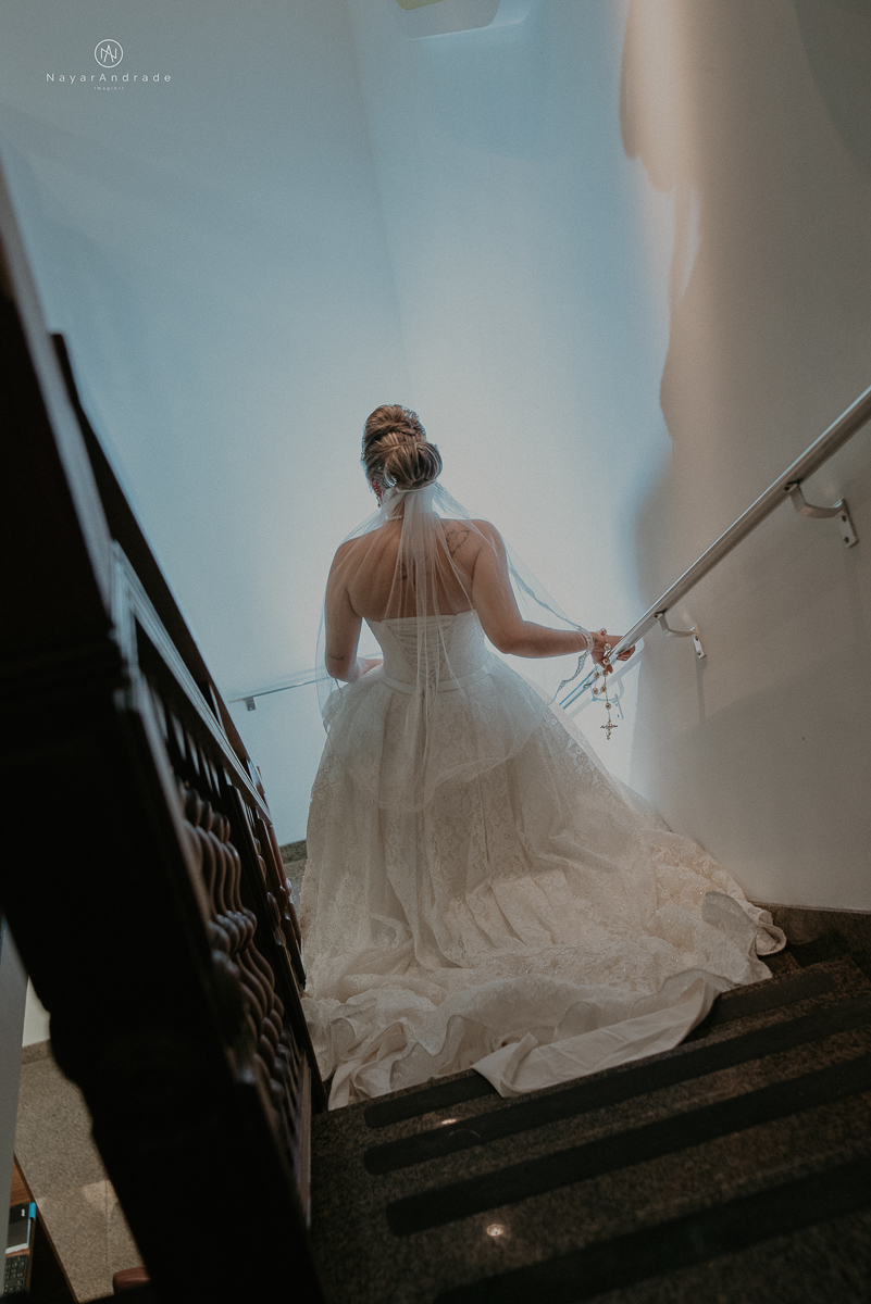 Casamento em santos na igreja Santo Antonio do Valongo e lounge espaço tremendão. Buffet Carla Arruda, impacto do Som e triton bartenders. Cheio de amor e carinho Camila e Luiz