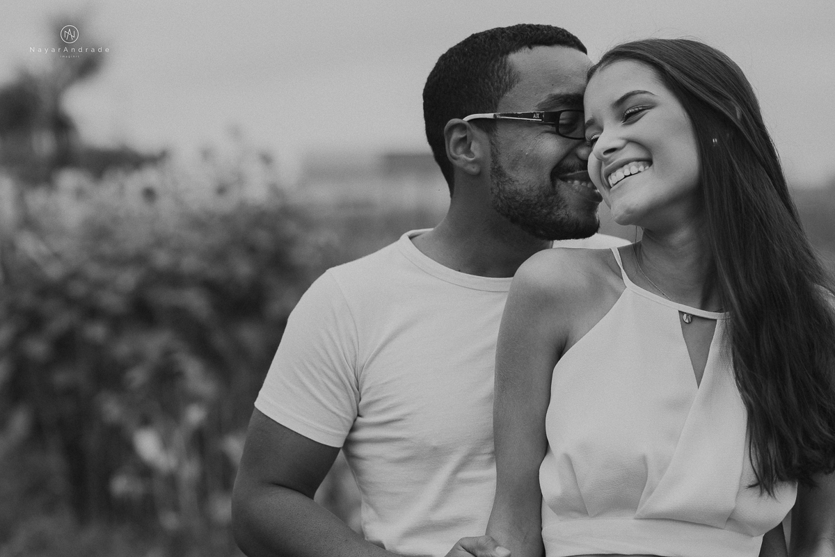 Pre-weddgin em Holambra cidade das flores,com um lindo por do Sol, um casal feliz e apaixonado, muito amor por todo lado. Fotografia nayarandrade imagiart ensaios e casamentos. Santos -São Paulo-Brasil