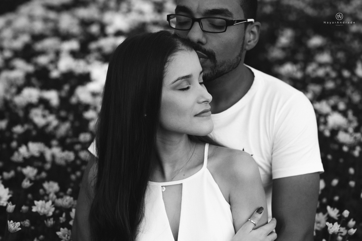 Pre-weddgin em Holambra cidade das flores,com um lindo por do Sol, um casal feliz e apaixonado, muito amor por todo lado. Fotografia nayarandrade imagiart ensaios e casamentos. Santos -São Paulo-Brasil