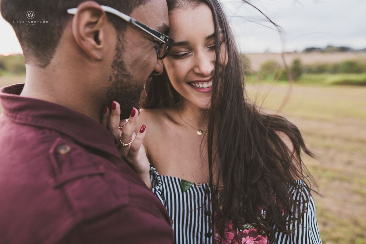 Pre-weddgin em Holambra cidade das flores,com um lindo por do Sol, um casal feliz e apaixonado, muito amor por todo lado. Fotografia nayarandrade imagiart ensaios e casamentos. Santos -São Paulo-Brasil