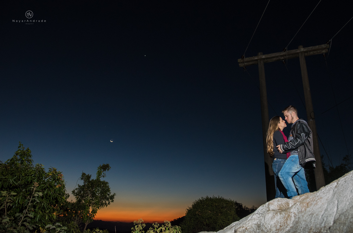 Ensaio casal apaixonado em Campos do Jordão Pôr do Sol