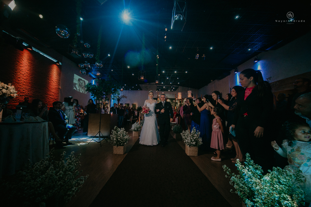 Vídeo sameday edit do casamento de Nay e Lu no atmosphera guarujá. Casamento noturno, com foto e video de nayarandrade imagiart