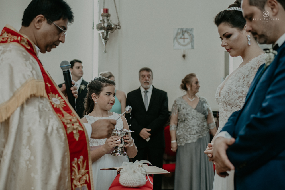 Casamento classico em Santos litoral de Sao Paulo. Decoracao do Marcio ikebana vou casar com tons de rosa e dourado, igreja da Pompeia, bar da connect e beleza na shape. Fotografia nayara Andrade imagiart. casamento de casal com filhos