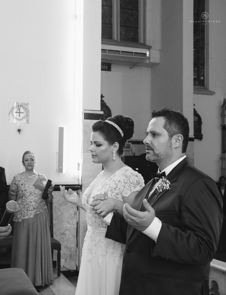 Casamento classico em Santos litoral de Sao Paulo. Decoracao do Marcio ikebana vou casar com tons de rosa e dourado, igreja da Pompeia, bar da connect e beleza na shape. Fotografia nayara Andrade imagiart. casamento de casal com filhos