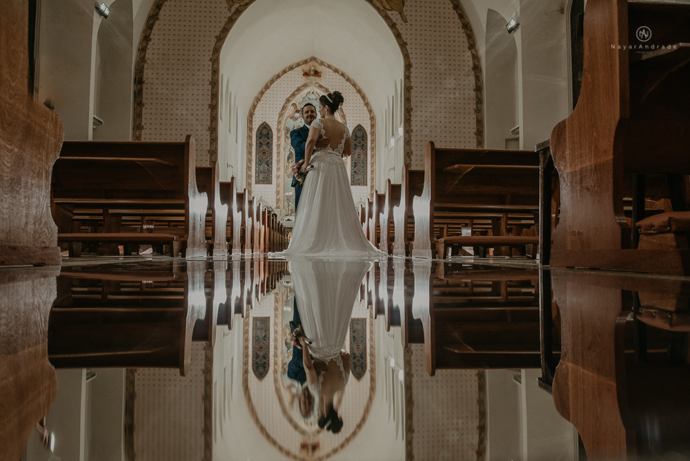 Casamento classico em Santos litoral de Sao Paulo. Decoracao do Marcio ikebana vou casar com tons de rosa e dourado, igreja da Pompeia, bar da connect e beleza na shape. Fotografia nayara Andrade imagiart. casamento de casal com filhosv