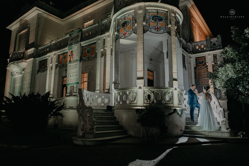 Casamento classico em Santos litoral de Sao Paulo. Decoracao do Marcio ikebana vou casar com tons de rosa e dourado, igreja da Pompeia, bar da connect e beleza na shape. Fotografia nayara Andrade imagiart. casamento de casal com filhos
