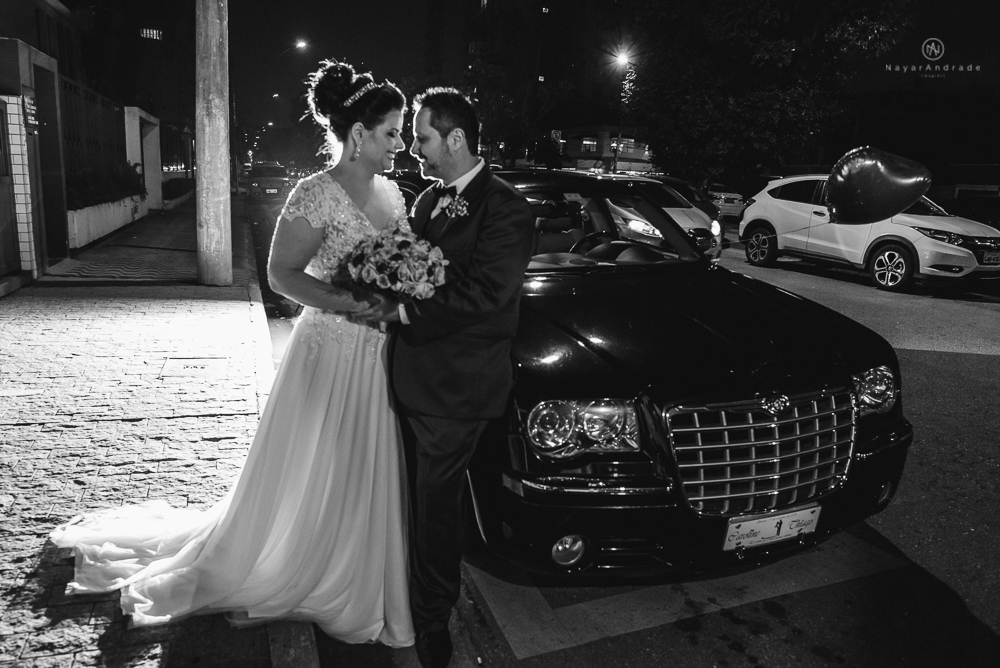 Casamento classico em Santos litoral de Sao Paulo. Decoracao do Marcio ikebana vou casar com tons de rosa e dourado, igreja da Pompeia, bar da connect e beleza na shape. Fotografia nayara Andrade imagiart. casamento de casal com filhos
