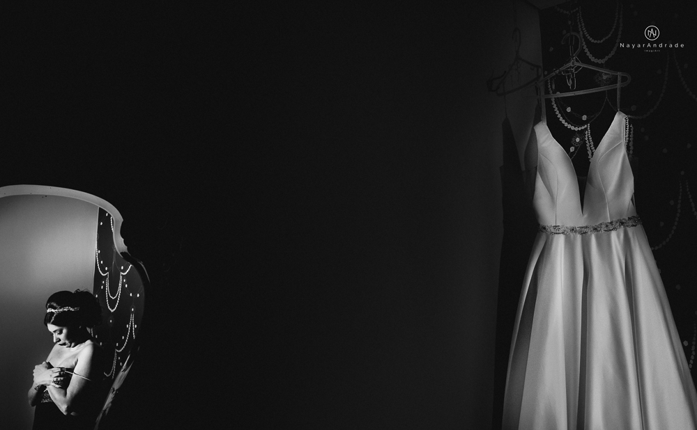 Casamento noturno tematico exclusivo com casal estiloso fotos envolvendo efeitos especiais de fogo e chuva no buffet orion e assessoria jean michel  noiva veste santos maison e noivo veste ricardo almeida fotografia nayara andrade imagiart