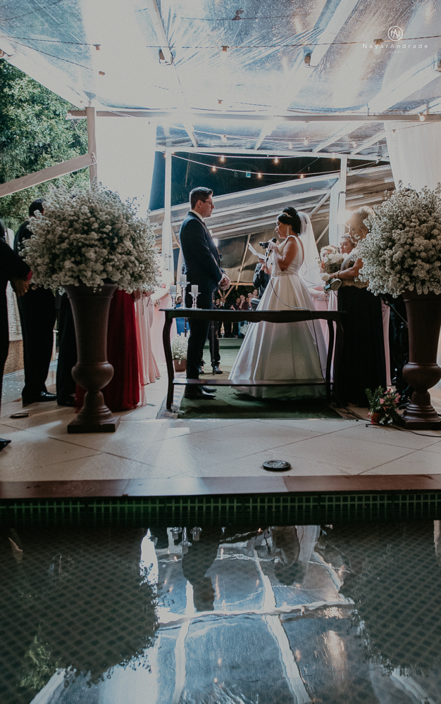 Casamento noturno tematico exclusivo com casal estiloso fotos envolvendo efeitos especiais de fogo e chuva no buffet orion e assessoria jean michel  noiva veste santos maison e noivo veste ricardo almeida fotografia nayara andrade imagiart