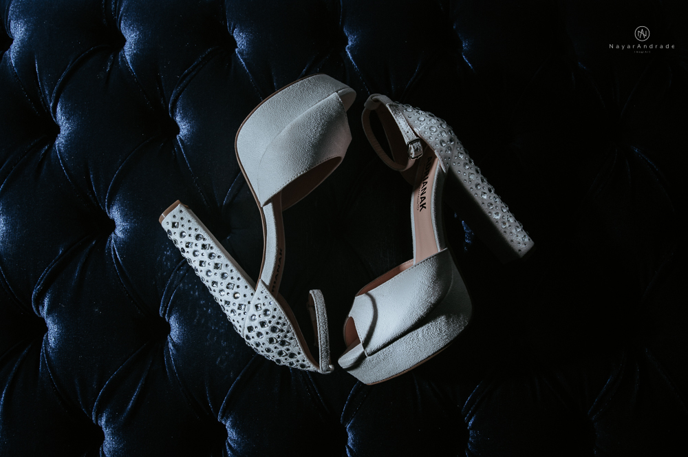 casamento realizado na igreja e salao tremendao em santos noiva com vestido modelo esclusivo de estilista assessoria jean michel cerimonial e beleza yan rodrigues make and hair casamento com detalhes rusticos e homenagem a nossa senhora aparecida 