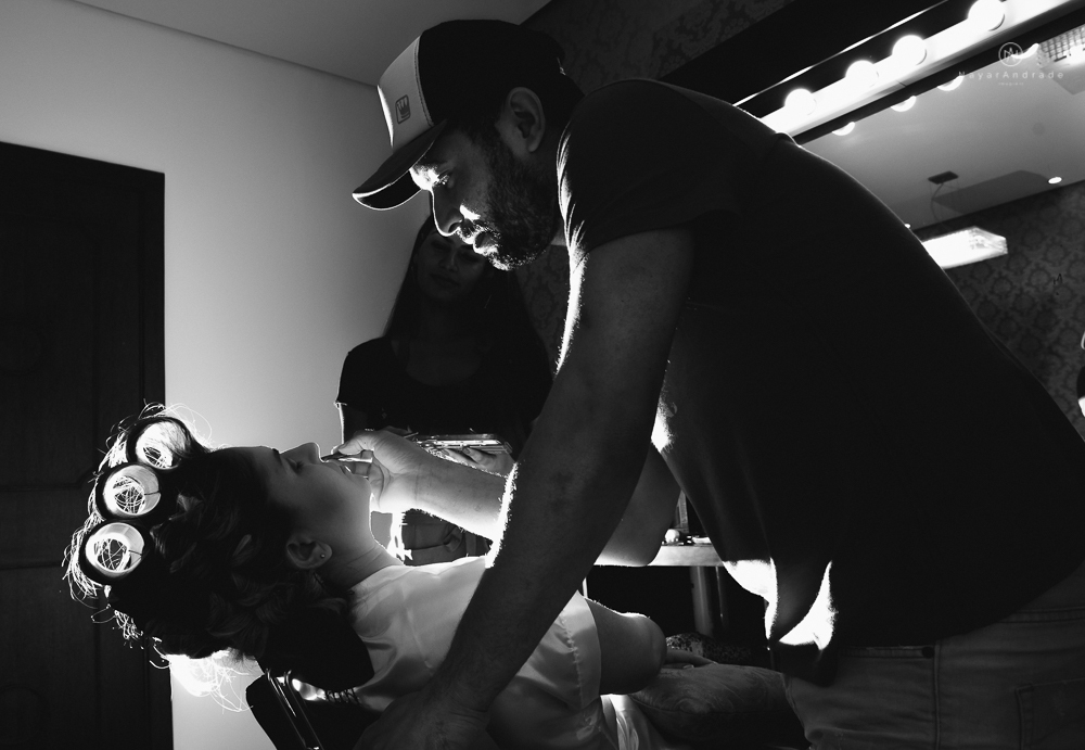 casamento realizado na igreja e salao tremendao em santos noiva com vestido modelo esclusivo de estilista assessoria jean michel cerimonial e beleza yan rodrigues make and hair casamento com detalhes rusticos e homenagem a nossa senhora aparecida 