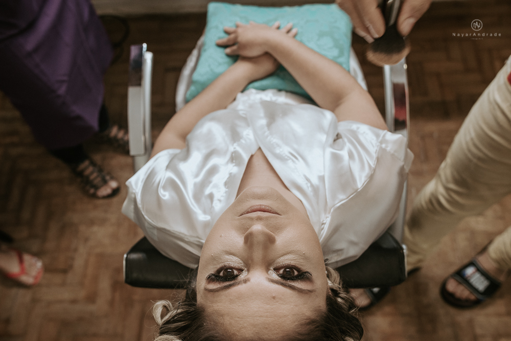 casamento realizado na igreja e salao tremendao em santos noiva com vestido modelo esclusivo de estilista assessoria jean michel cerimonial e beleza yan rodrigues make and hair casamento com detalhes rusticos e homenagem a nossa senhora aparecida 