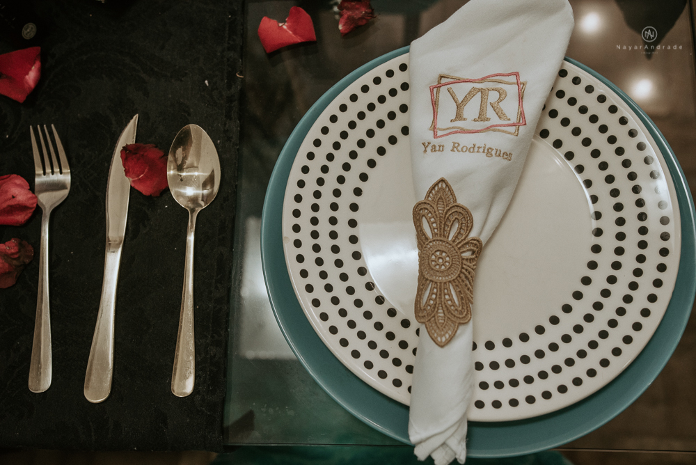 casamento realizado na igreja e salao tremendao em santos noiva com vestido modelo esclusivo de estilista assessoria jean michel cerimonial e beleza yan rodrigues make and hair casamento com detalhes rusticos e homenagem a nossa senhora aparecida 