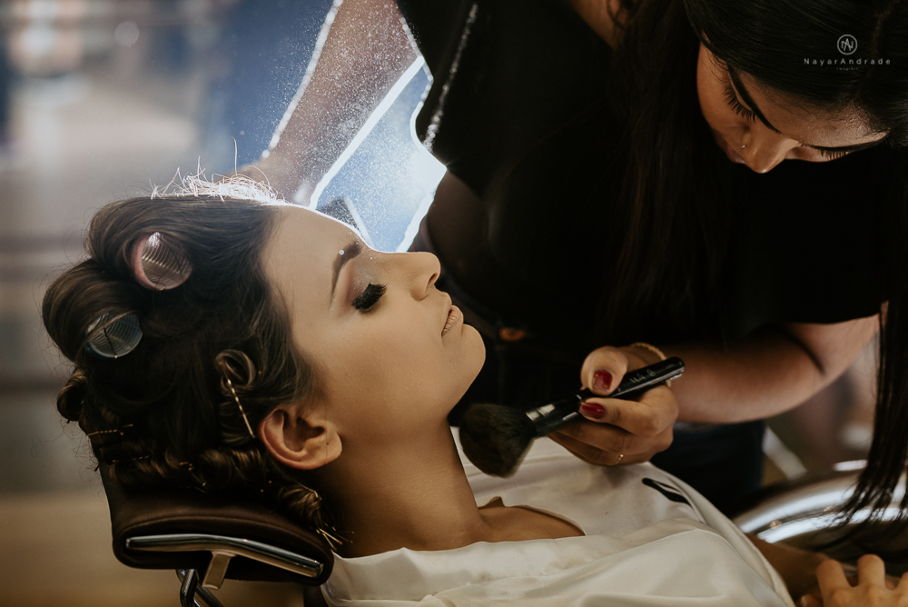 fotografia de making of da noiva feito no salao de beleza unite em santosw