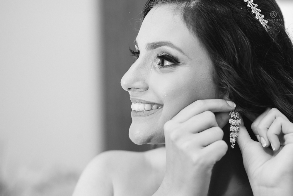 fotografia de making of da noiva feito no salao de beleza unite em santosw