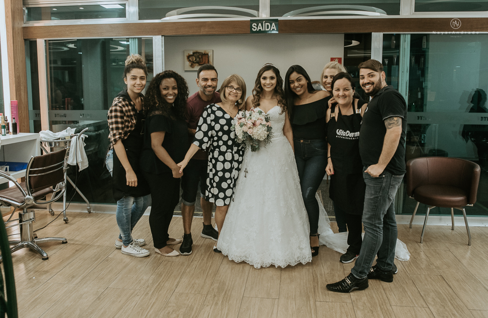 fotografia de making of da noiva feito no salao de beleza unite em santosw