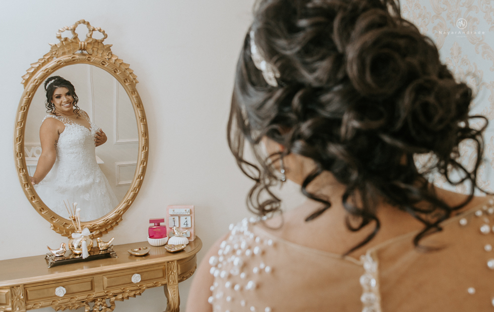 making of de noiva no salao mariana assis em cubatao fotografia nayara andrade modelo de maquiagem  e penteado para noiva casamento de dia