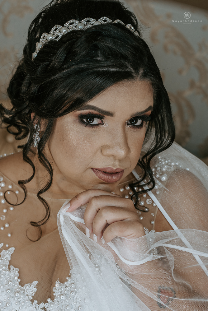 making of de noiva no salao mariana assis em cubatao fotografia nayara andrade modelo de maquiagem  e penteado para noiva casamento de dia