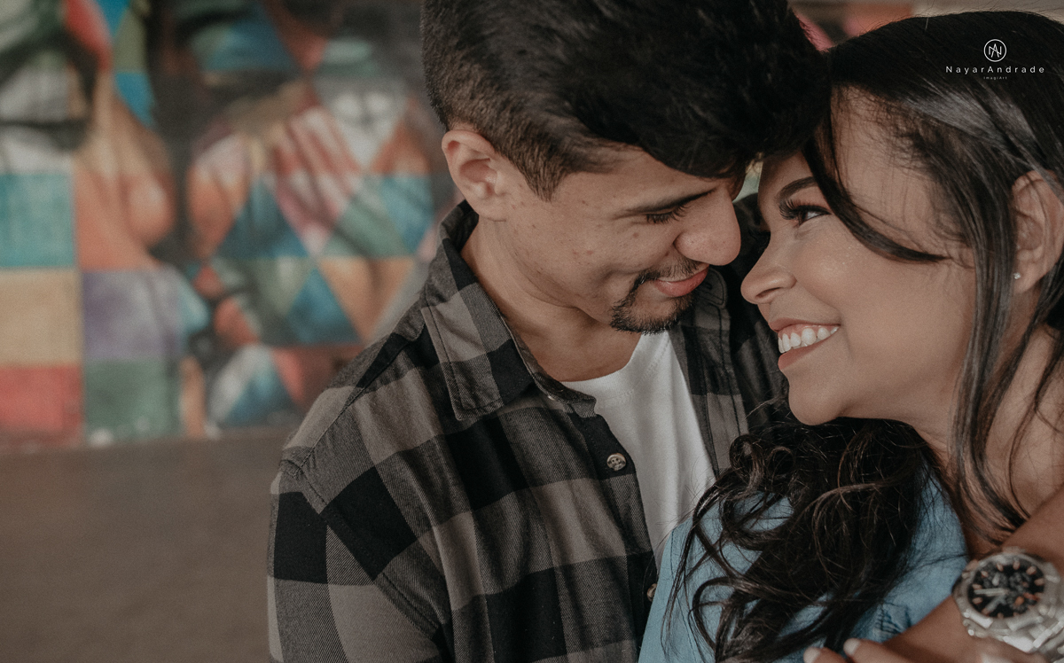 ensaio romantido pre wedding de casal no parque do ibirapuera em sao paulo em um fim de tarde com a fotografa nayara andrade de santos