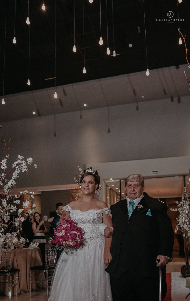 casamento em Sao paulo na casa bertolazzi casamento classico  casal jovem fotografa nayara andrade do litoral de sao paulo santos